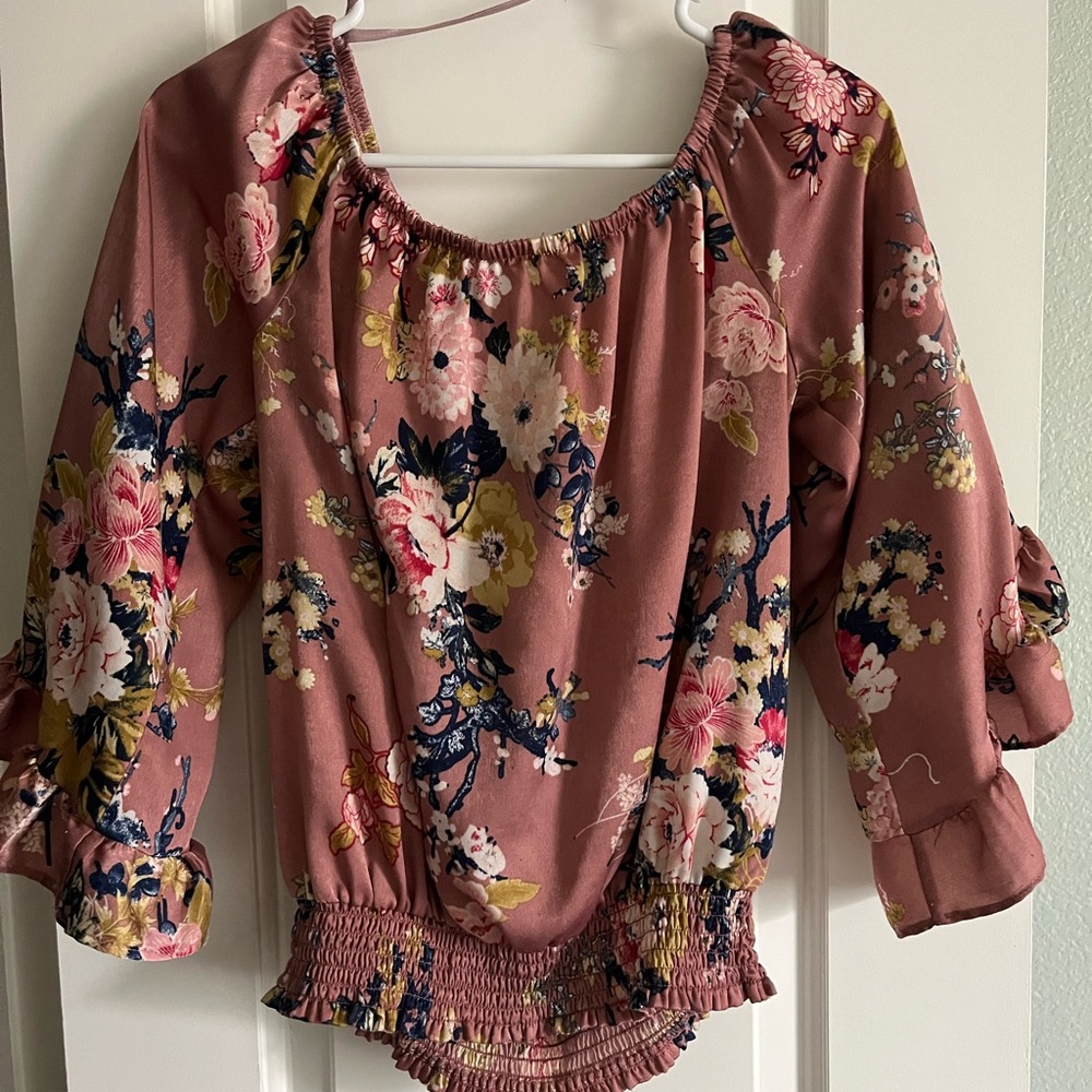 Blush pink floral blouse size medium
